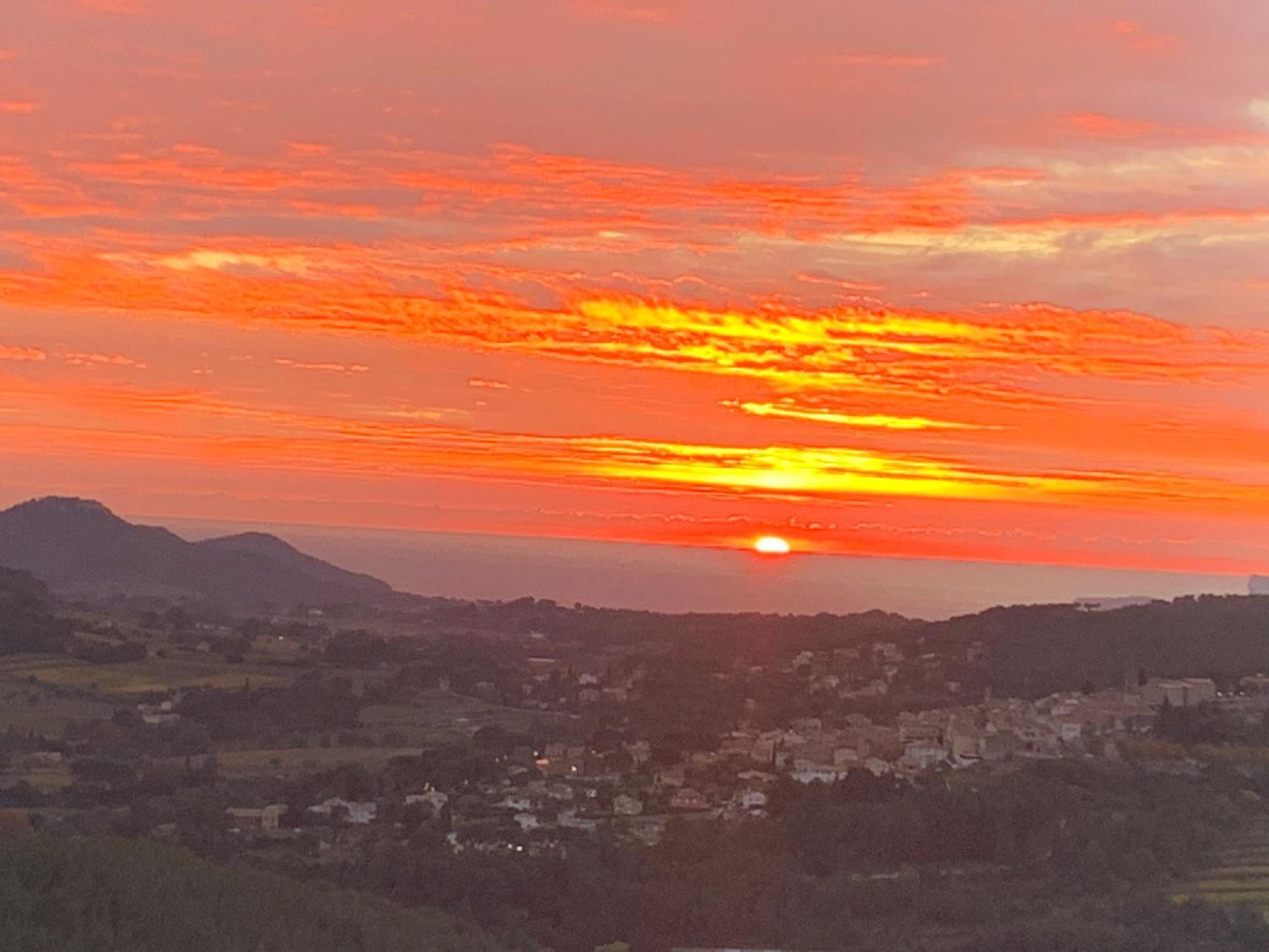 L'Oustaou Bello Visto Le Castellet  Esterno foto